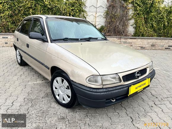 OPEL ASTRA .. 1.6 KLİMA .. HİDROLİK DİREKSİYON..