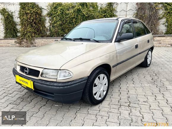 OPEL ASTRA .. 1.6 KLİMA .. HİDROLİK DİREKSİYON..