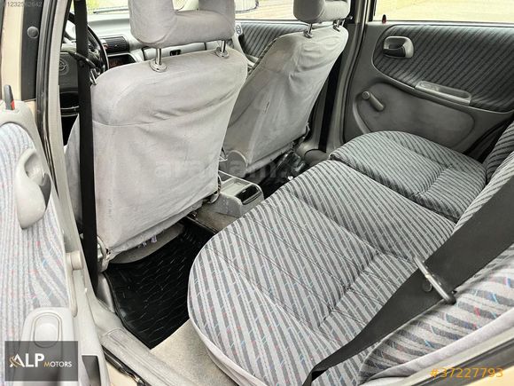 OPEL ASTRA .. 1.6 KLİMA .. HİDROLİK DİREKSİYON..