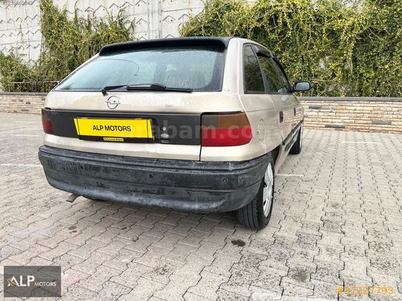OPEL ASTRA .. 1.6 KLİMA .. HİDROLİK DİREKSİYON..