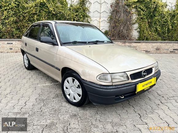 OPEL ASTRA .. 1.6 KLİMA .. HİDROLİK DİREKSİYON..