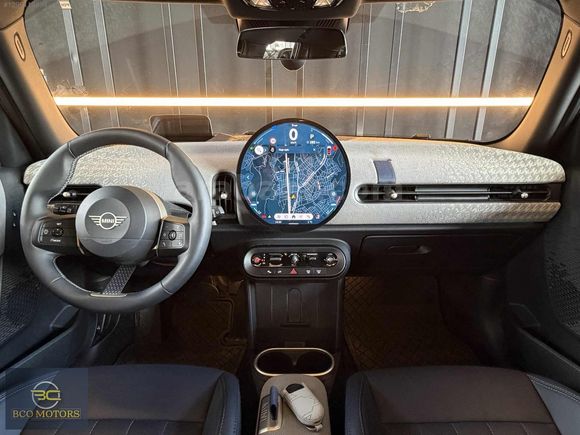 2025 MINI COOPER 1.5 FAVOURED HATASIZ TRAMERSİZ KARTA 12 TAKSİT