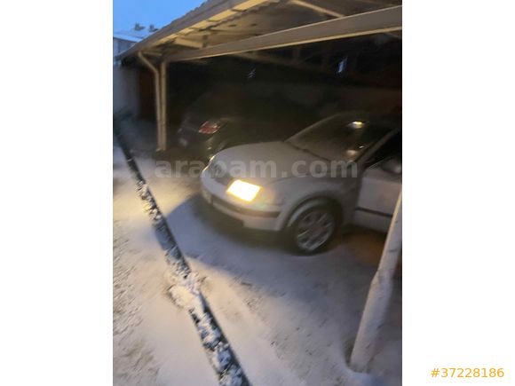 Sahibinden Volkswagen Passat 1.8 T Comfortline 2000 Model 