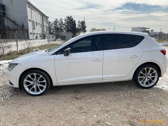 Memurdan Seat Leon 1.6 TDI CR Style 2014 Model 