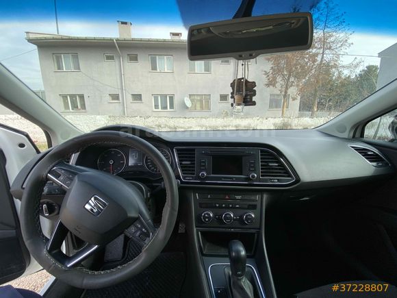Memurdan Seat Leon 1.6 TDI CR Style 2014 Model 
