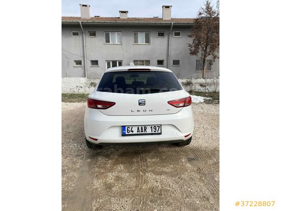 Memurdan Seat Leon 1.6 TDI CR Style 2014 Model 