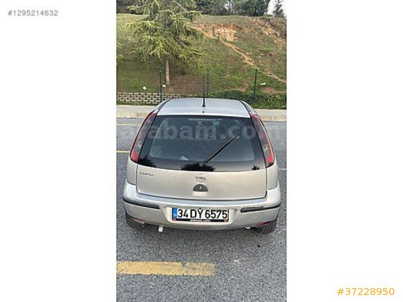 OPEL CORSA 1.3 CDTI TEMİZ AİLE ARACI