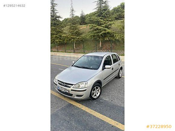 OPEL CORSA 1.3 CDTI TEMİZ AİLE ARACI