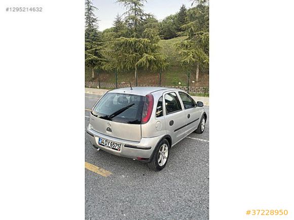 OPEL CORSA 1.3 CDTI TEMİZ AİLE ARACI