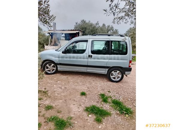 Sahibinden Peugeot Partner 2.0 HDI 2004 Model