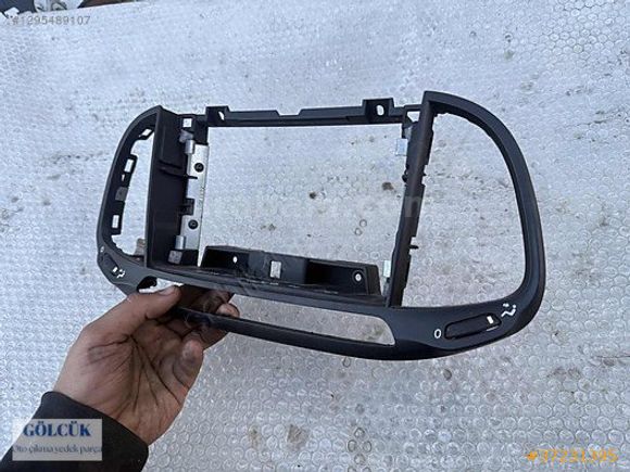 Fiat Doblo 4 Teyp Çerçevesi ORJİNAL