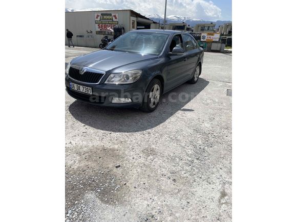 Sahibinden Skoda Octavia 1.6 Ambiente Optimal 2011 Model 
