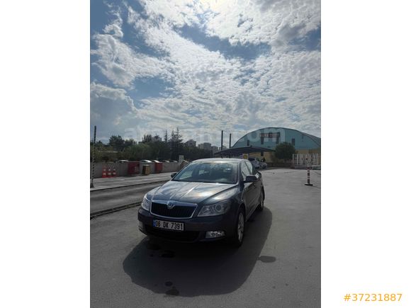 Sahibinden Skoda Octavia 1.6 Ambiente Optimal 2011 Model 