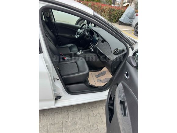 Sahibinden Renault Zoe 2022 Model 