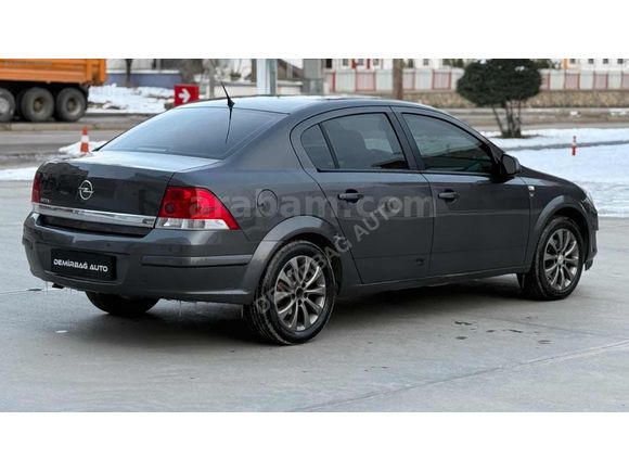 DEMIRBAĞ AUTO'DAN ASTRA 111. YIL BENZİN+LPG HATASIZ