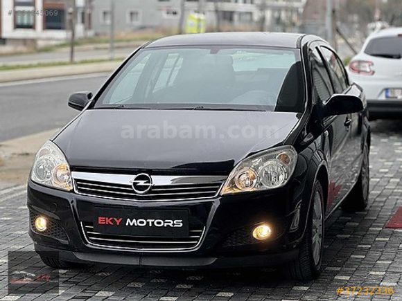 EKY MOTORS'DAN İLK ELDEN! EMSALSİZ KM 2 PARÇA BOYALI ASTRA H 1.6