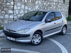 ÇAKIRLAR OTOMOTİV 2006 PEUGEOUT 206 1.4X-DESİGN 125BİN KM HATASZ