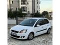 Tek değişen  2009 fiesta