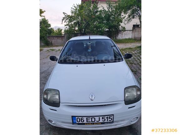 Sahibinden Renault Clio 1.4 RNA 2002 Model