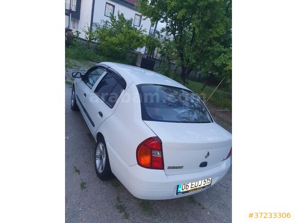 Sahibinden Renault Clio 1.4 RNA 2002 Model