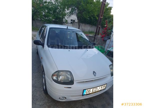 Sahibinden Renault Clio 1.4 RNA 2002 Model