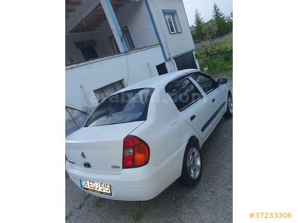 Sahibinden Renault Clio 1.4 RNA 2002 Model