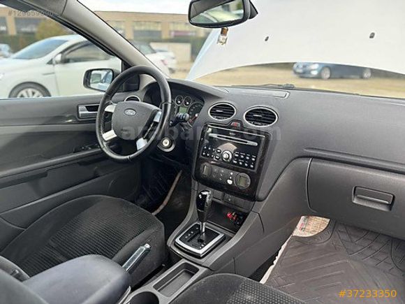 2005 MODEL BAKIMLI HASAR KAYITSIZ OTOMATİK FOCUS GHİA