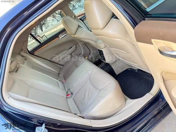 ERDEM'den 2012 Chrysler 300C 3.0CRD Lacivert-Bej Full SRT Design
