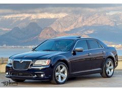 ERDEM'den 2012 Chrysler 300C 3.0CRD Lacivert-Bej Full SRT Design