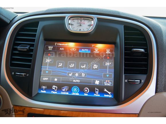 ERDEM'den 2012 Chrysler 300C 3.0CRD Lacivert-Bej Full SRT Design