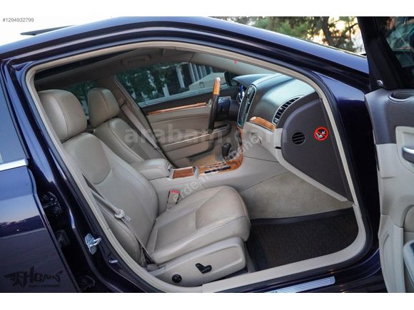 ERDEM'den 2012 Chrysler 300C 3.0CRD Lacivert-Bej Full SRT Design