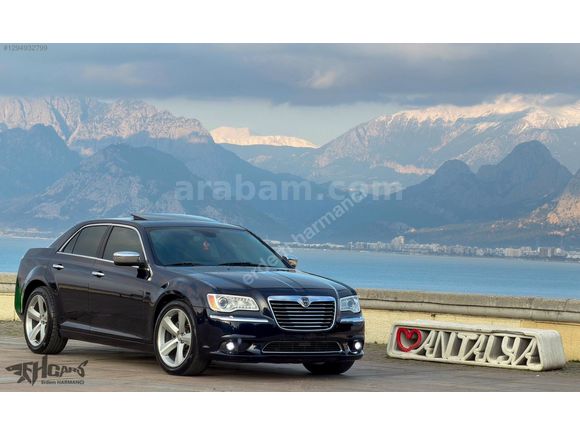 ERDEM'den 2012 Chrysler 300C 3.0CRD Lacivert-Bej Full SRT Design