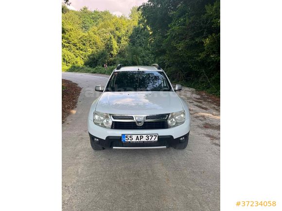 Sahibinden Dacia Duster 1.5 dCi Laureate 2011 Model 