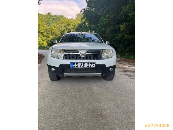 Sahibinden Dacia Duster 1.5 dCi Laureate 2011 Model 