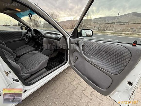 1998 model opel Astra sedan