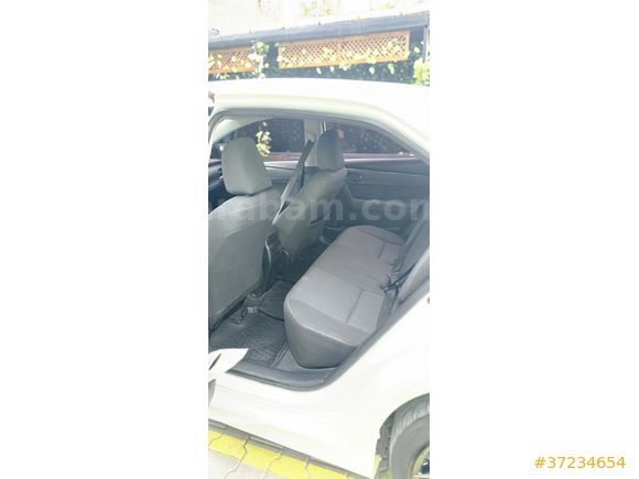 Sahibinden Toyota Corolla 1.4 D-4D Touch 2015 Model