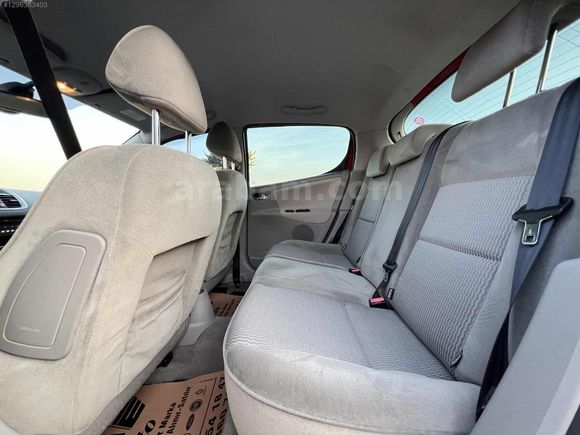 **124 BİN DE /2009 MODEL /1.6DYNAMIC /OTOMATİK***