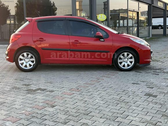 **124 BİN DE /2009 MODEL /1.6DYNAMIC /OTOMATİK***