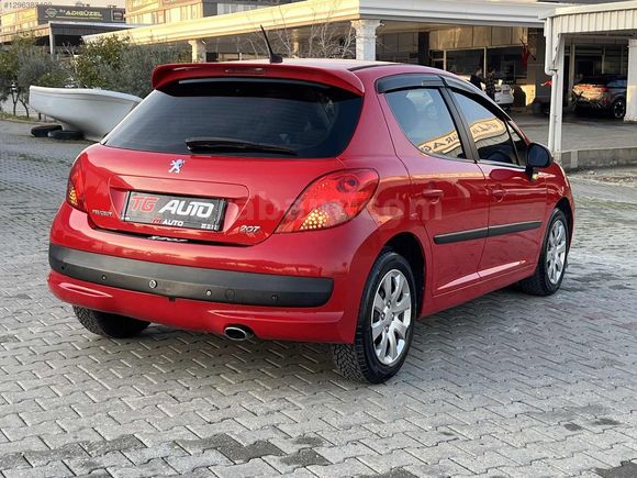 **124 BİN DE /2009 MODEL /1.6DYNAMIC /OTOMATİK***