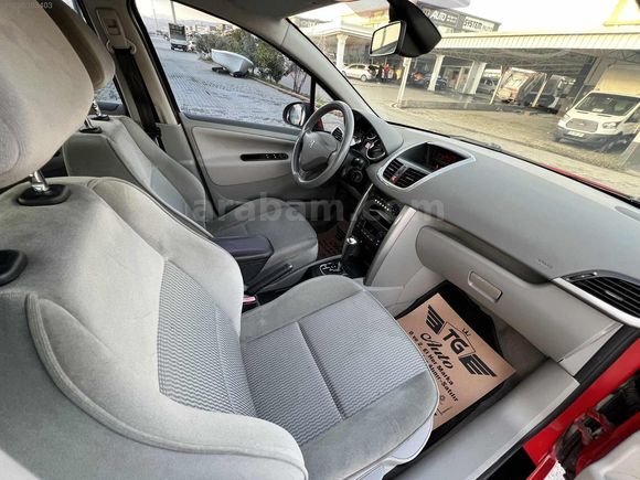 **124 BİN DE /2009 MODEL /1.6DYNAMIC /OTOMATİK***