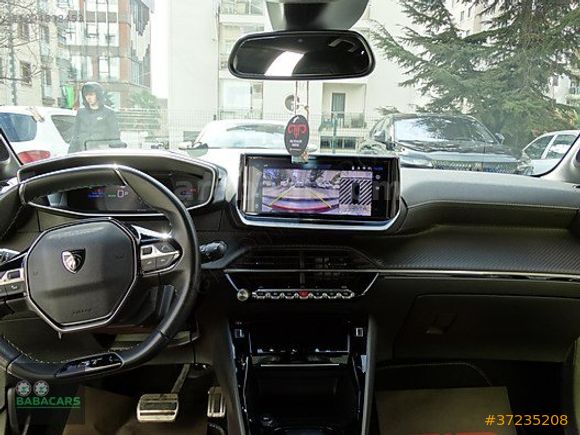 2024 Peugeot e-208 50kWs GT Otomatik - Cam Tavan - 136 HP