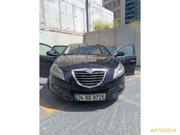 Sahibinden 12 OCAK 2026 Mauyeneli Lancia Delta