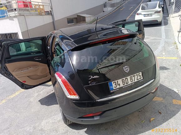 Sahibinden 12 OCAK 2026 Mauyeneli Lancia Delta