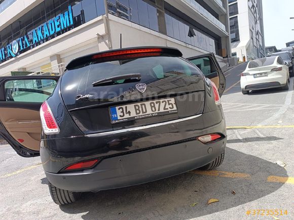 Sahibinden 12 OCAK 2026 Mauyeneli Lancia Delta