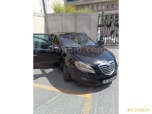 Sahibinden 12 OCAK 2026 Mauyeneli Lancia Delta
