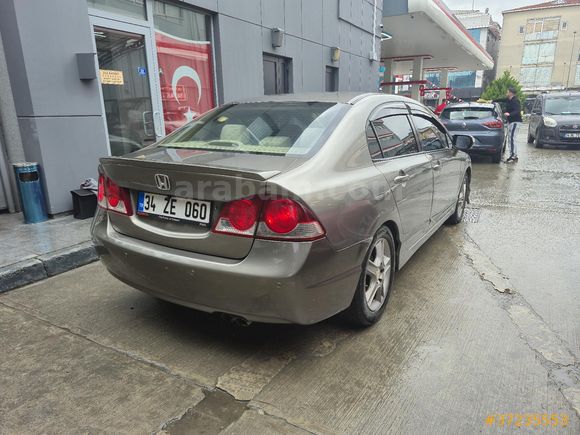 Honda Civic 1.6 i-VTEC Dream 2008 Model