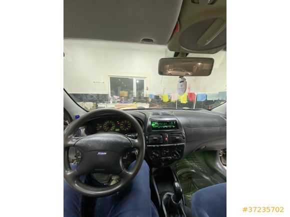 Fiat Marea 1.6 ELX 2001 Model 