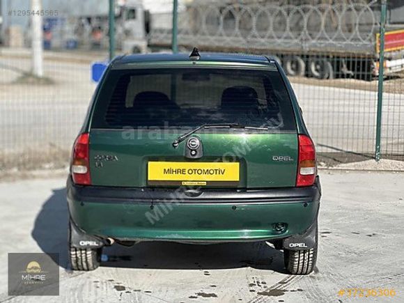 Galeriden Opel Corsa 1.4 Swing 1996 Model Ankara 176.000 km Yeşil