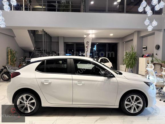 CORSA BOYASIZ DEĞİŞENSİZ OTOMATİK EDİTİON