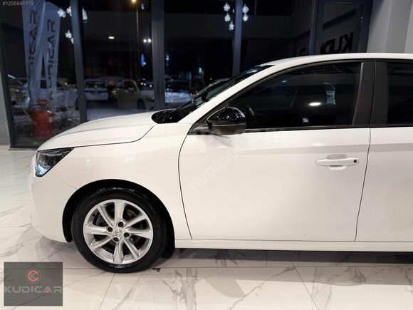 CORSA BOYASIZ DEĞİŞENSİZ OTOMATİK EDİTİON
